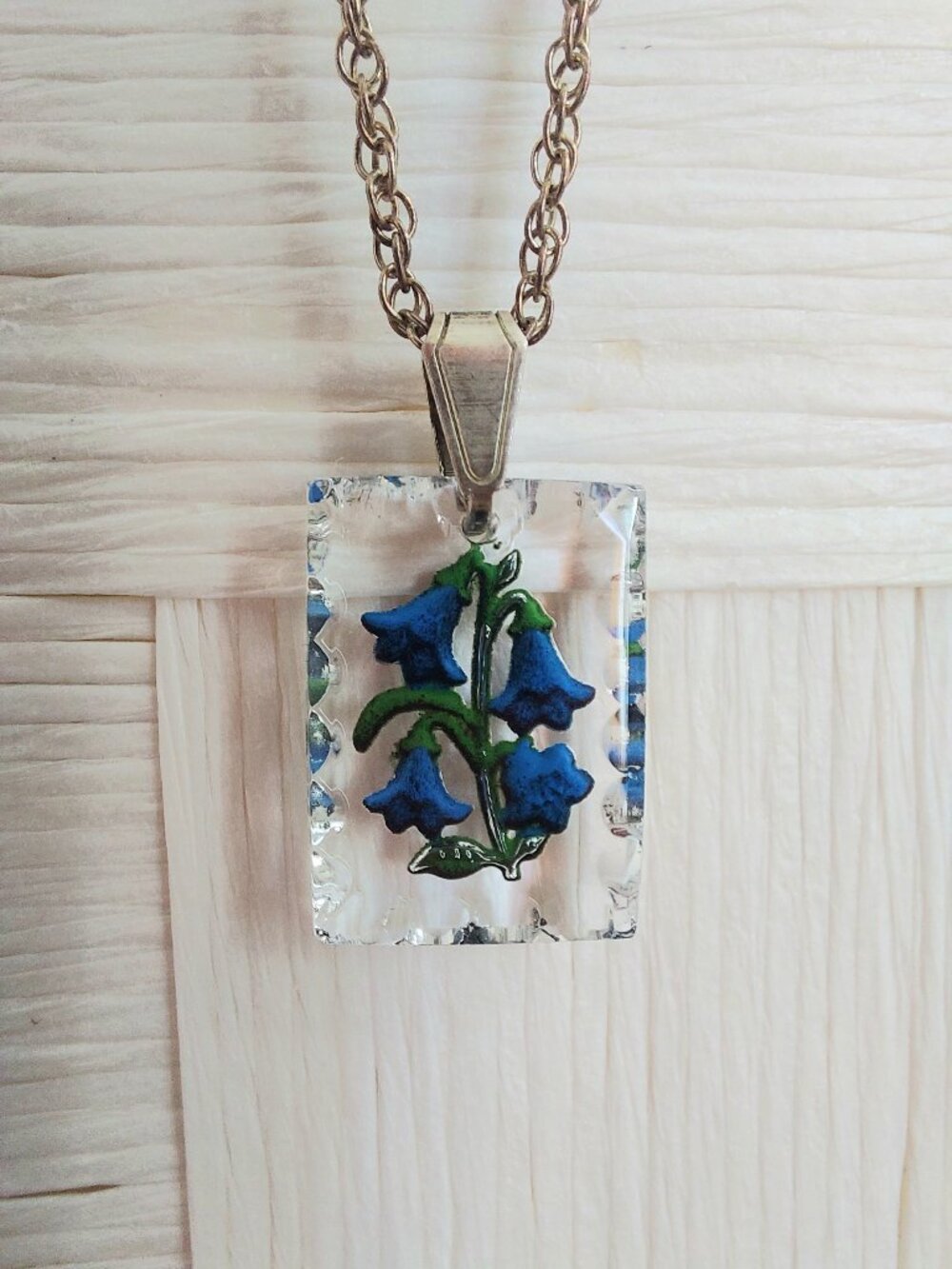 Sherwood Hand Crafted Chrystal Necklace with Stirling Silver Chain & Box